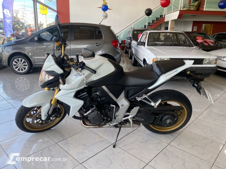 CB1000 R