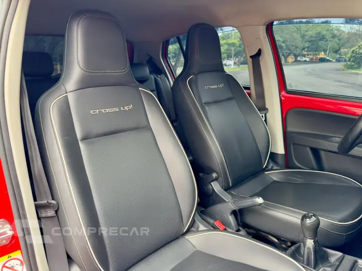 CROSS UP 1.0 TSI 12V