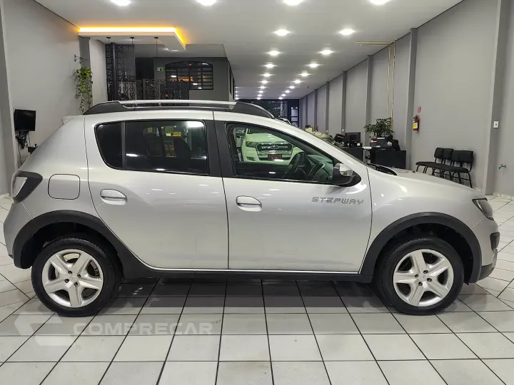 SANDERO 1.6 16V SCE Stepway