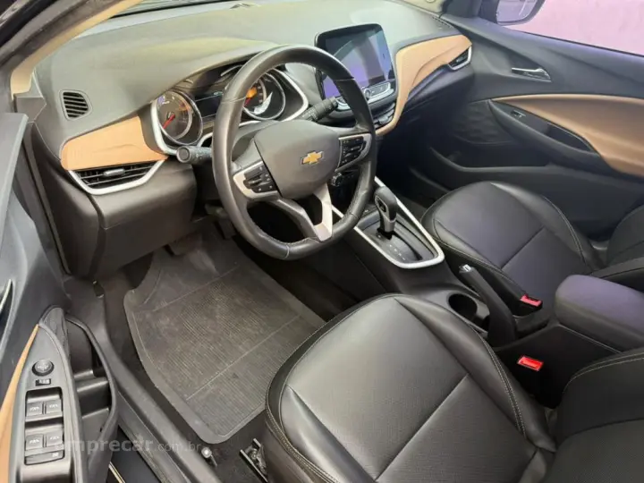 ONIX HATCH PREM. 1.0 12V TB Flex 5p Aut.