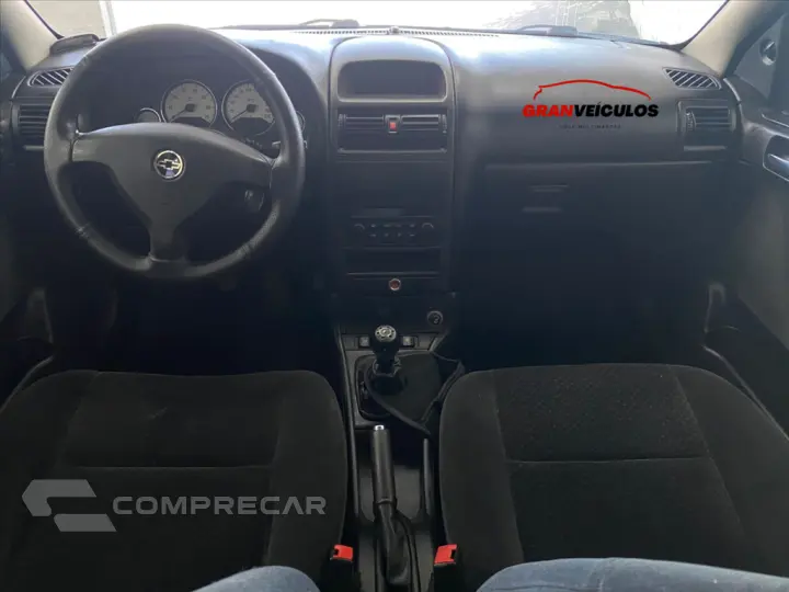 ASTRA 2.0 MPFI ADVANTAGE SEDAN 8V FLEX 4P MANUAL