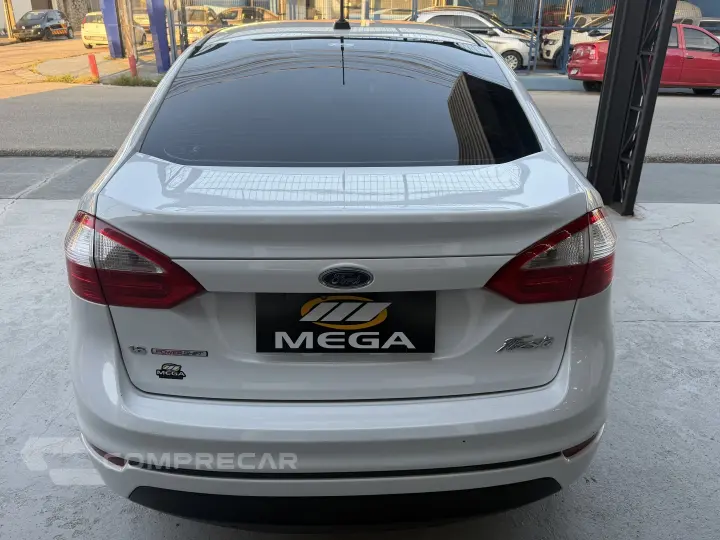 FIESTA 1.6 SE SEDAN 16V FLEX 4P POWERSHIFT