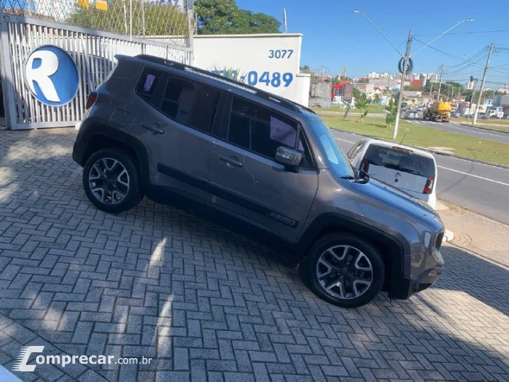 Renegade Longitude 1.8 4x2 Flex 16V Aut.