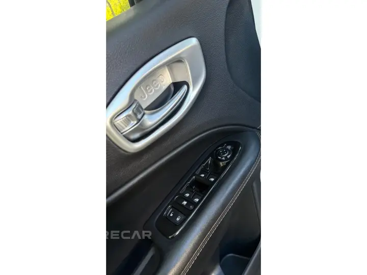 COMPASS 2.0 16V FLEX LONGITUDE AUTOMÁTICO