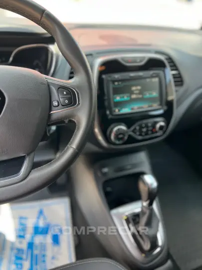 CAPTUR Intense Bose 1.6 16V Flex 5p Aut.