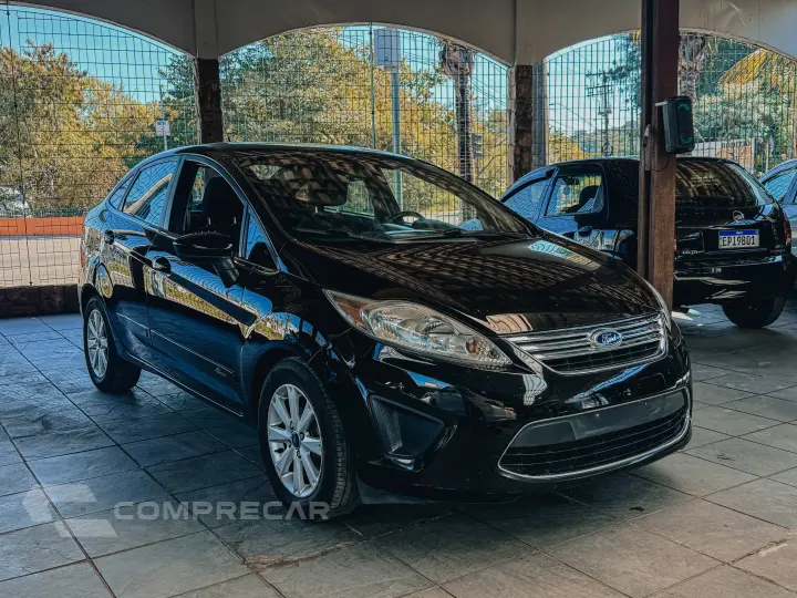 FIESTA 1.6 SE Sedan 16V