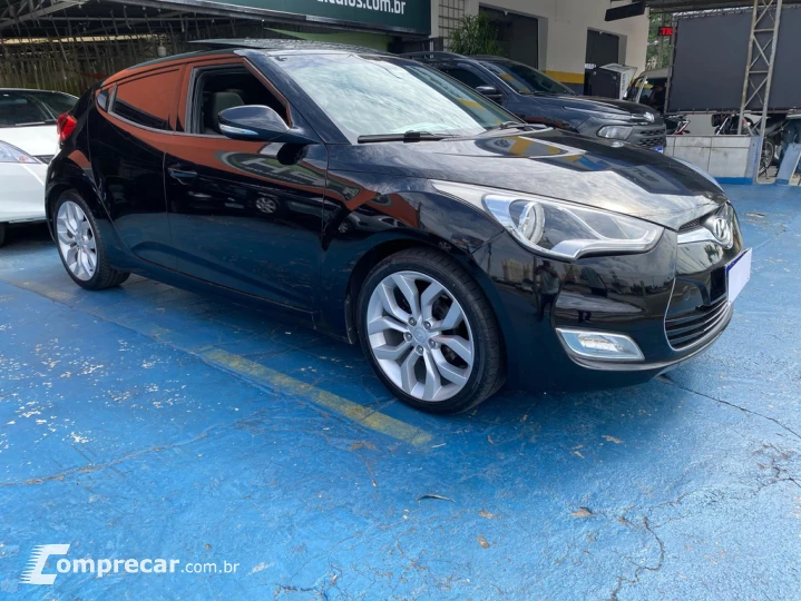 Veloster
