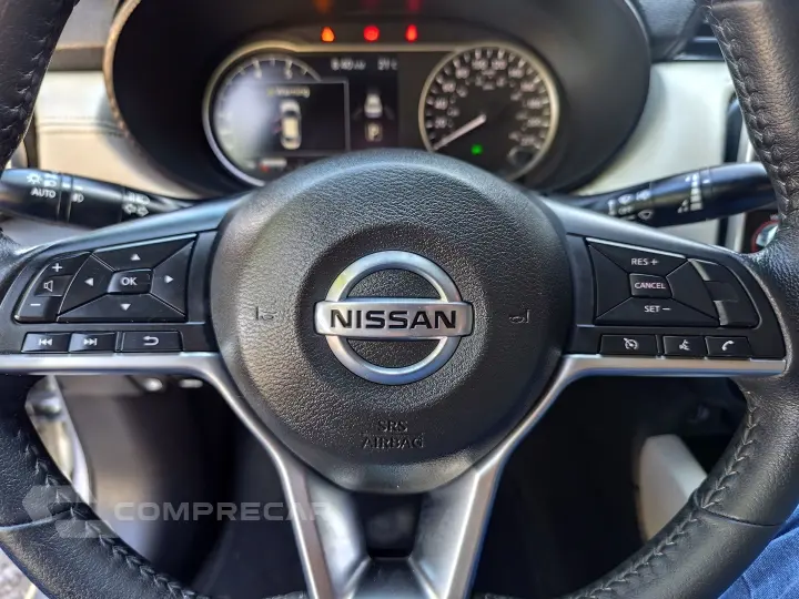 VERSA 1.6 16V FLEX EXCLUSIVE XTRONIC