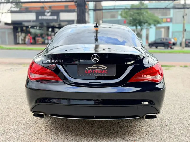 CLA 200 1.6 16V 4P VISION AUTOMÁTICO