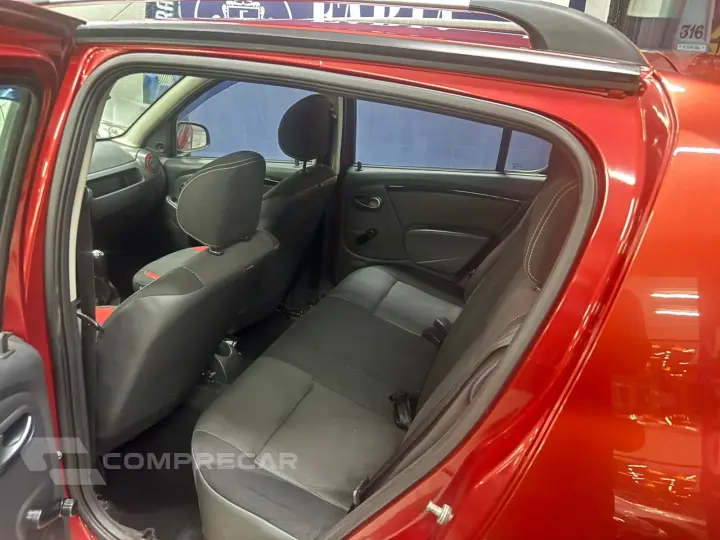 SANDERO STEPWAY Hi-F. R. CURL 1.6 16V 5p