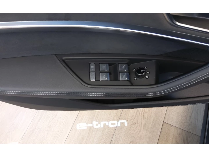 E-TRON ELETRICO SPORTBACK PERFORMANCE