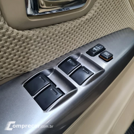 HILUX 2.7 SR 4X2 CD 16V