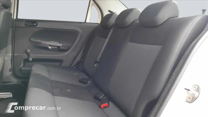 VOYAGE 1.0 12V MPI TOTALFLEX 4P MANUAL