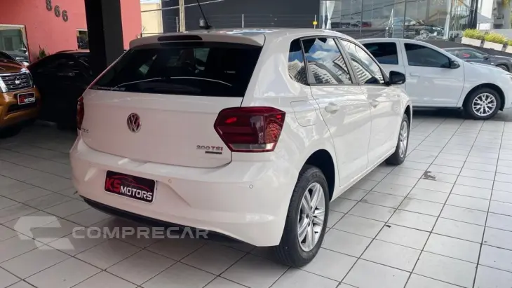 VOLKSWAGEN POLO 1.0 200 TSI COMFORTLINE