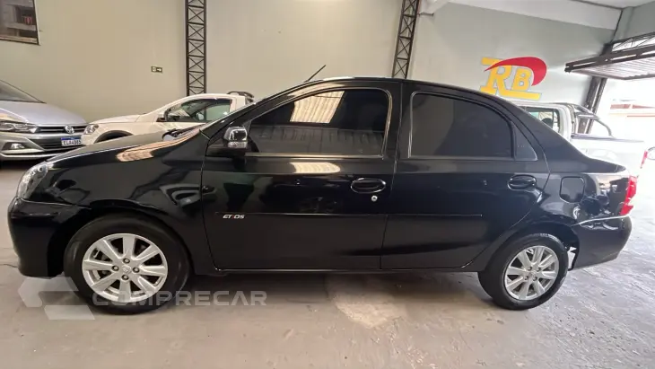 ETIOS 1.5 X Plus Sedan 16V