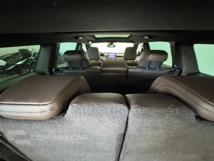 COMMANDER 1.3 T270 Turbo Overland