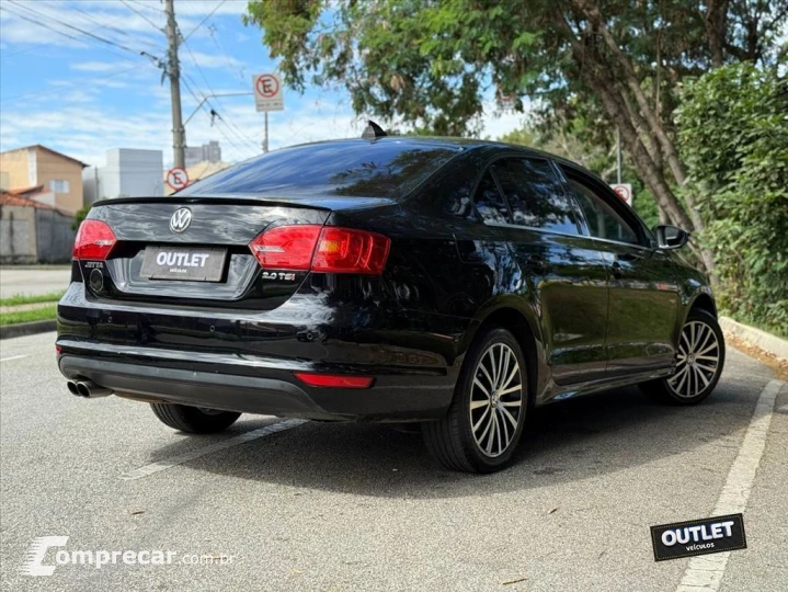 JETTA 2.0 TSI HIGHLINE 200CV GASOLINA 4P TIPTRONIC
