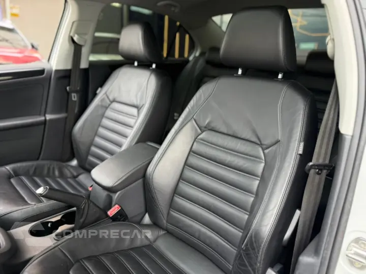 JETTA 2.0 TSI HIGHLINE 211CV GASOLINA 4P TIPTRONIC