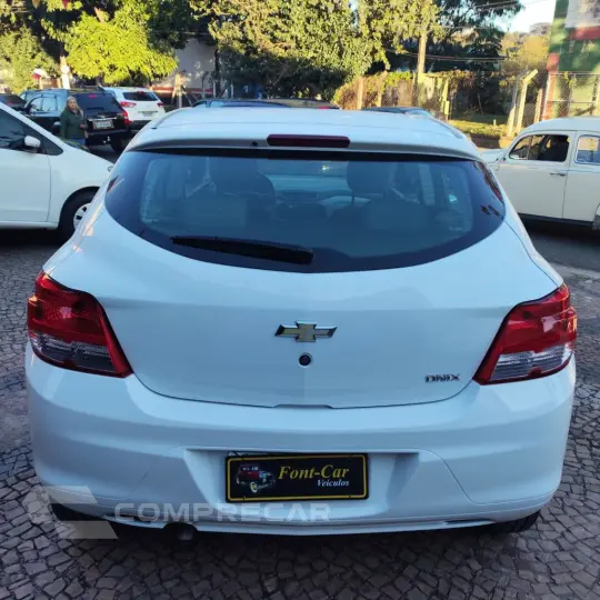 ONIX HATCH LS 1.0 8V FlexPower 5p Mec.