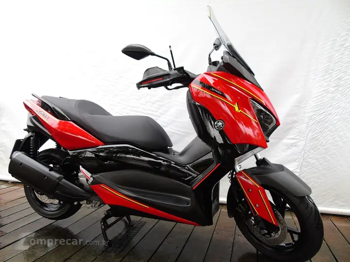 YAMAHA XMAX ABS