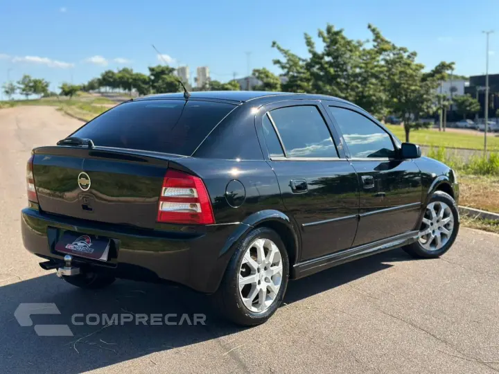 ASTRA 2.0 MPFI Advantage 8V