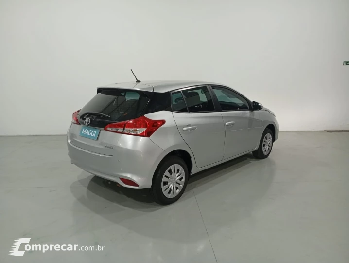 YARIS 1.5 16V XL