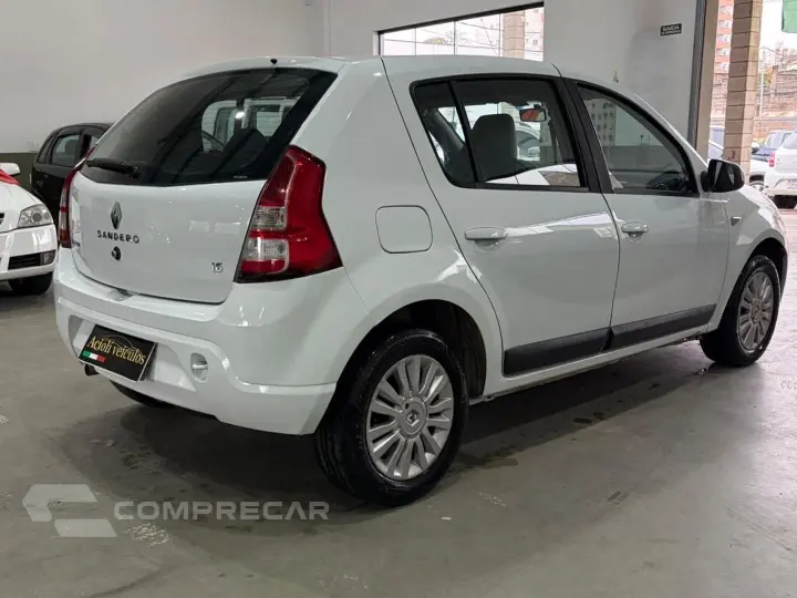 Sandero 1.6 PRIVILÉGE 16V FLEX 4P MANUAL