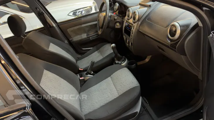FIESTA 1.0 MPI Class Hatch 8V