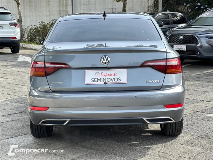 JETTA 1.4 250 TSI TOTAL FLEX R-LINE TIPTRONIC
