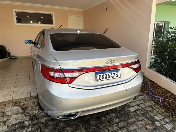 AZERA 3.0 MPFI GLS V6 24V