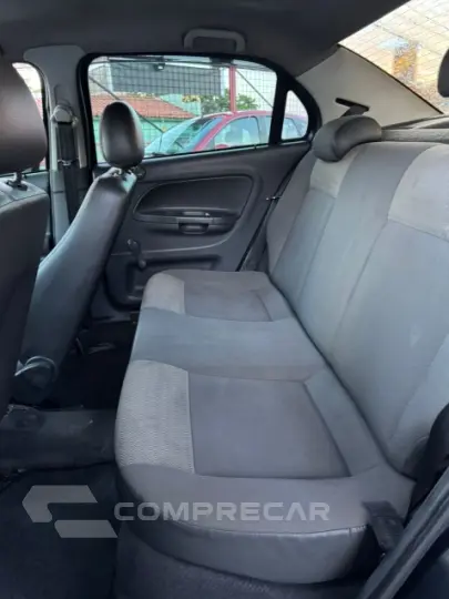 VOYAGE 1.0 MI 8V
