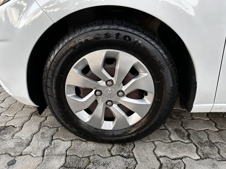 ONIX 1.0 MPFI LT 8V FLEX 4P MANUAL