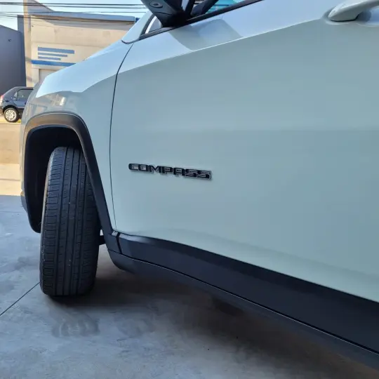 COMPASS LONGITUDE 2.0 4x2 Flex 16V Aut.