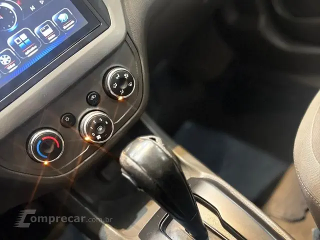 COBALT - 1.8 SFI LT 8V 4P AUTOMÁTICO