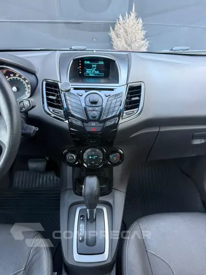 FIESTA 1.6 Titanium Hatch 16V