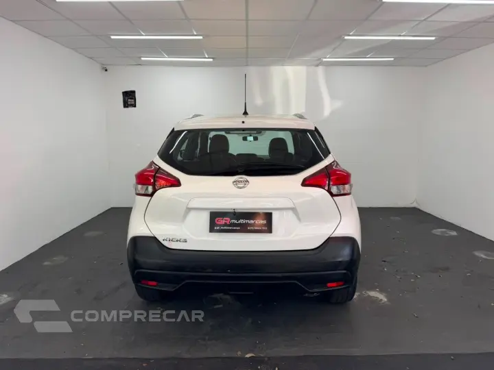 KICKS S 1.6 16V FlexStar 5p Mec.
