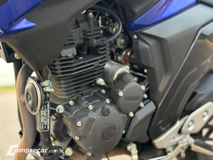FZ25 FAZER