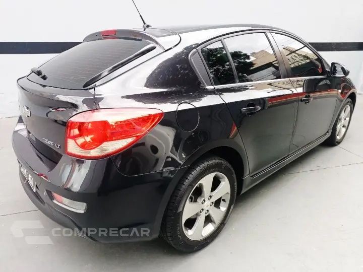 CRUZE HB Sport LT 1.8 16V FlexP. 5p Mec