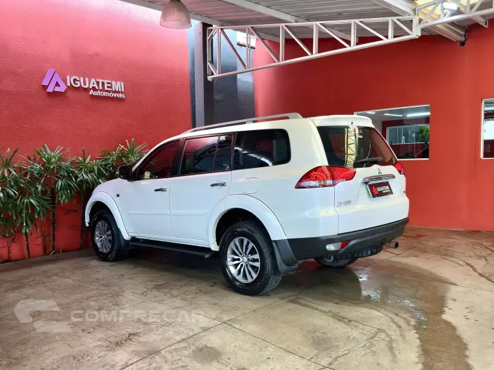 PAJERO 3.2 HPE 4X4 7 LUGARES 16V TURBO INTERCOOLER DIESEL 4P