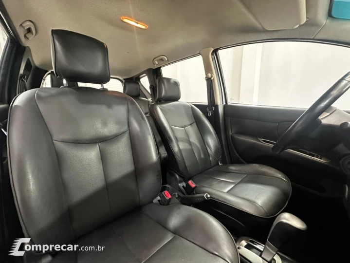 Livina 1.8 16V 4P SL X-GEAR FLEX AUTOMÁTICO