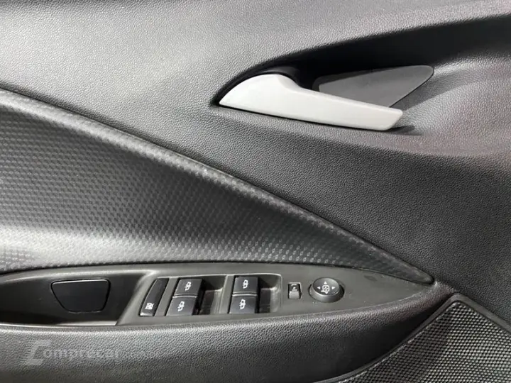 ONIX SEDAN PLUS LT 1.0 12V MANUAL