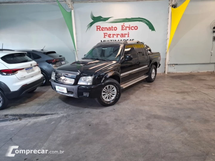 S10 2.4 MPFI Executive 4X2 CD 8V