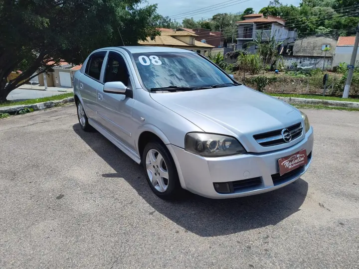 ASTRA 2.0 MPFI Advantage 8V