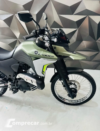 XTZ 250 LANDER