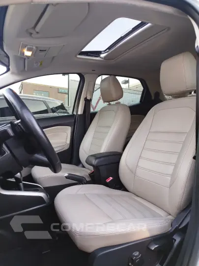 EcoSport TITANIUM 2.0 16V Flex 5p Aut.