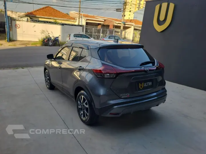 KICKS Sense 1.6 16V Flex Aut.