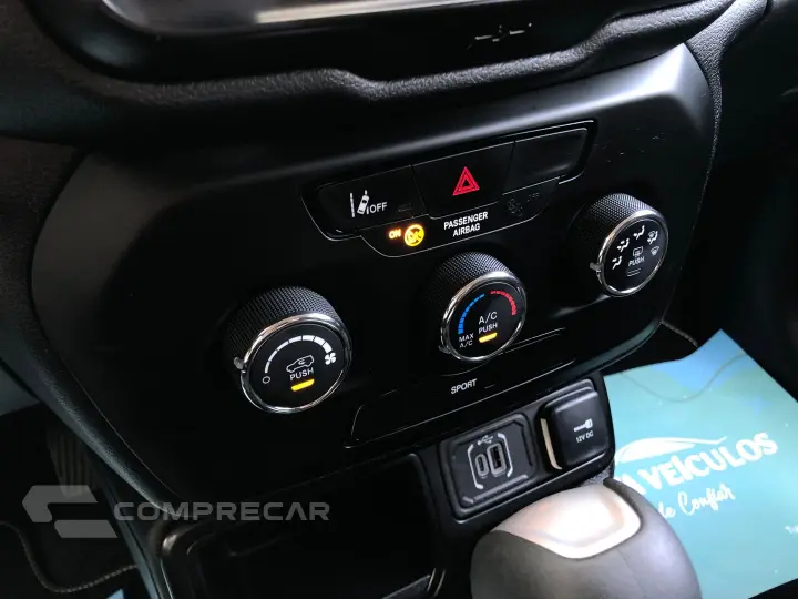 Renegade 1.3 T270 Turbo Flex Sport At6