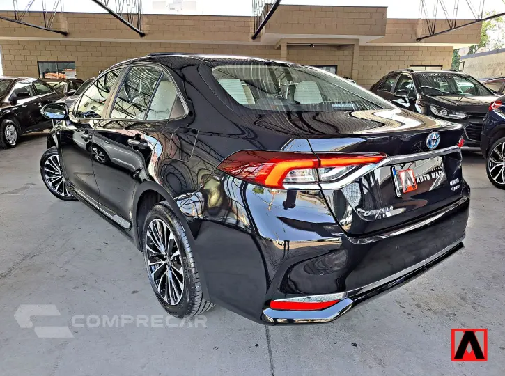 COROLLA 1.8 VVT-I Hybrid Altis Premium
