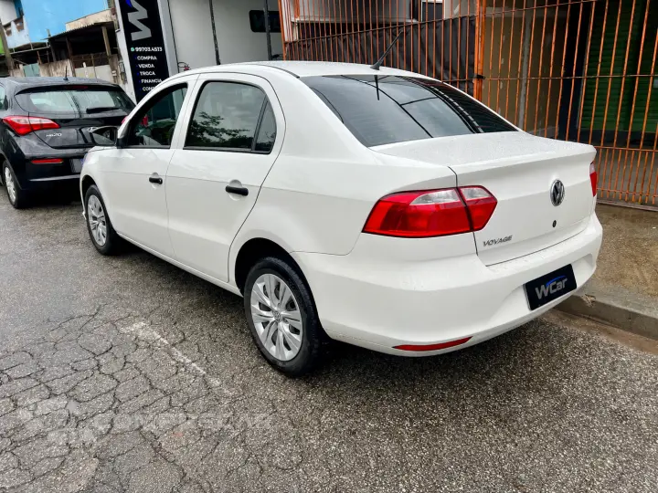 VOYAGE 1.0 12V MPI Totalflex
