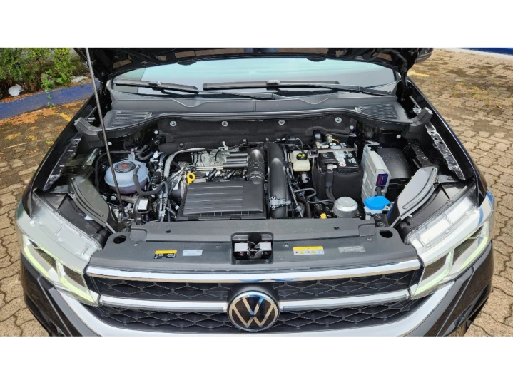 TAOS 1.4 250 TSI TOTAL FLEX HIGHLINE AUTOMÁTICO